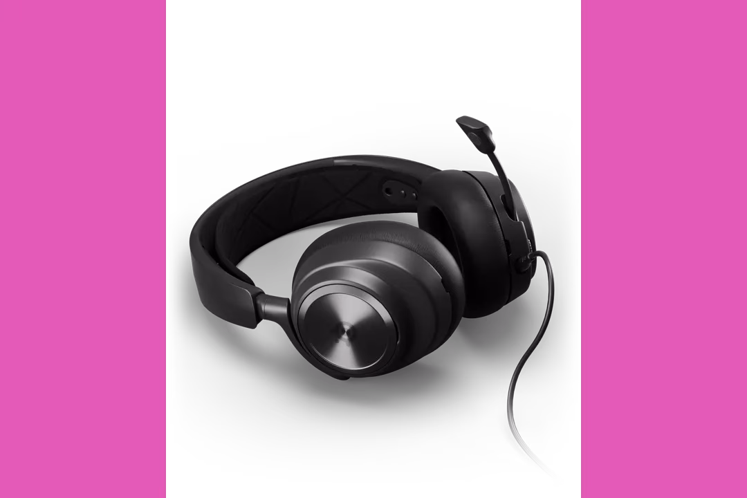 An image of the SteelSeries Arctis Nova Pro